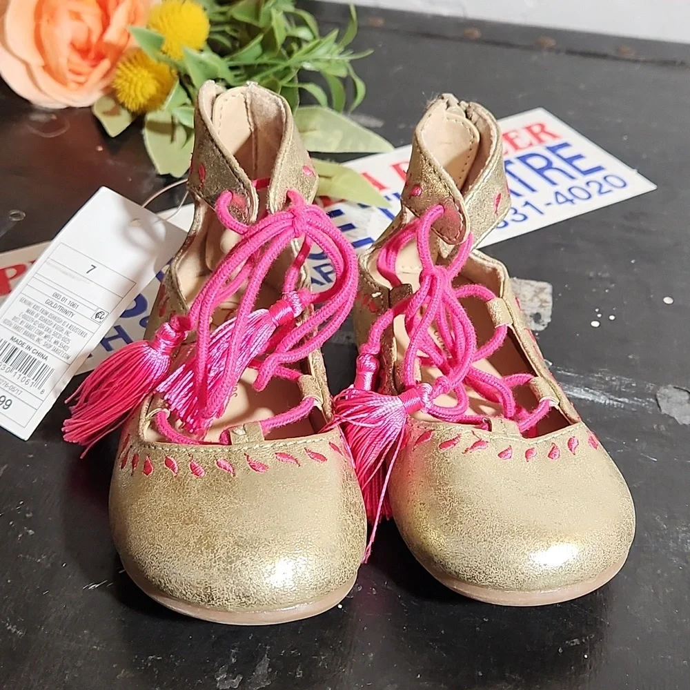 GENUINE KIDS Oshkosh B'gosh Gold Pink Tassle Tie Heel Zipper Shoe 7